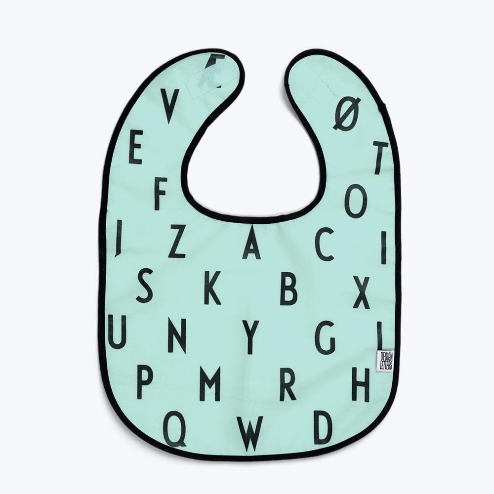 Bib with letters 28 x 38 cm - LittleLeafBaby