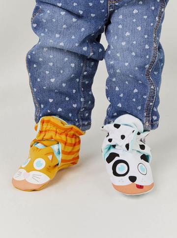 PALS Mismatched Baby Booties - Kitten and Puppy