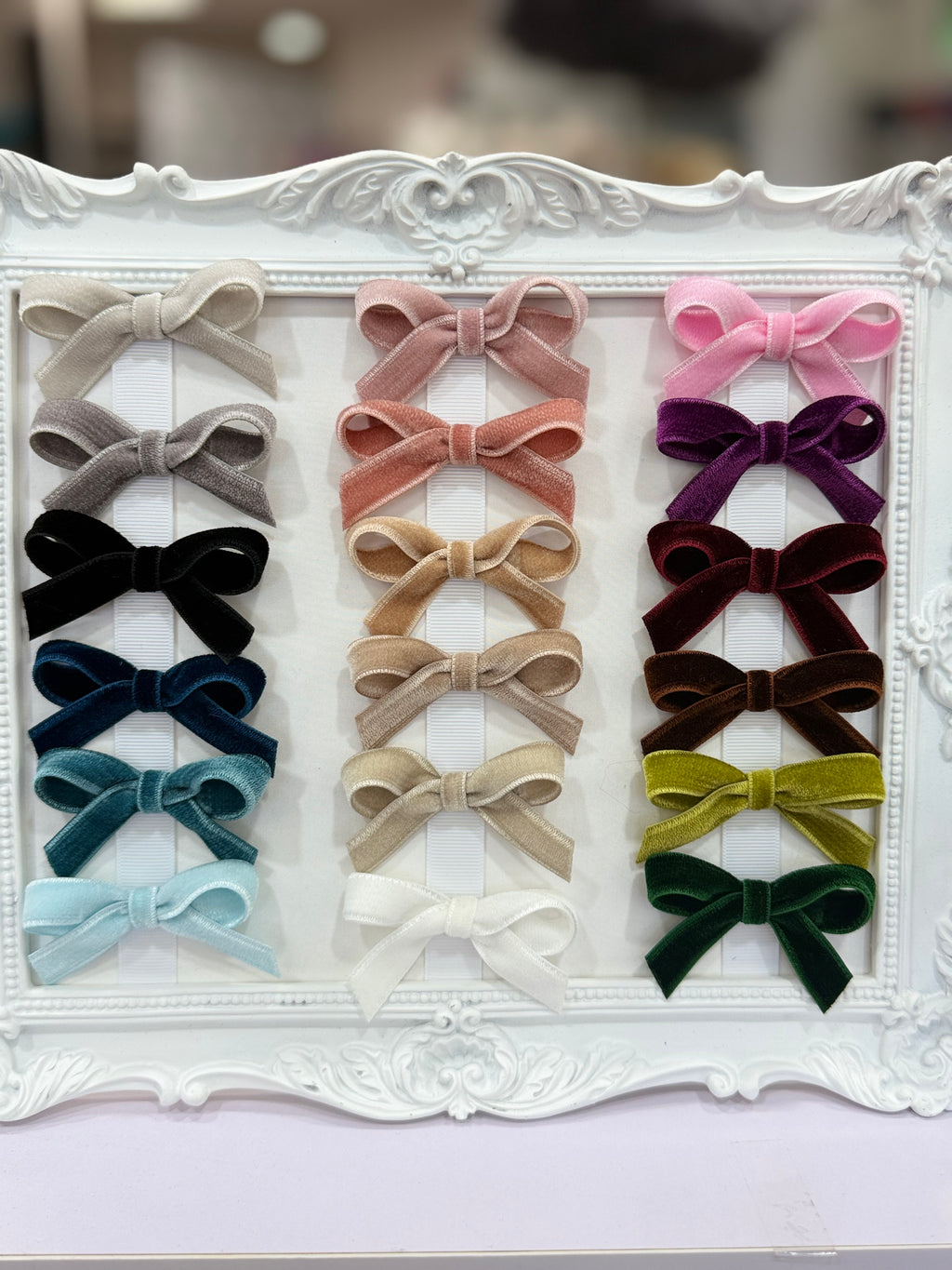 Olilia velvet bow - LittleLeafBaby
