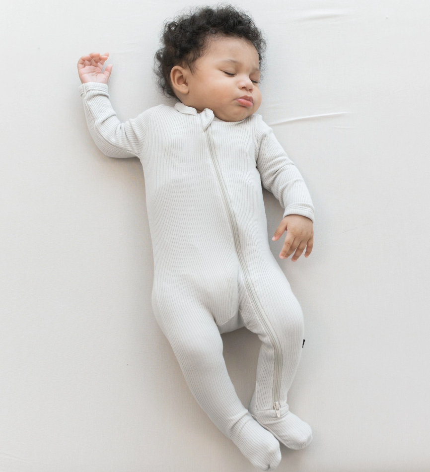 kyte Ribbed  Zipper Footie in oat